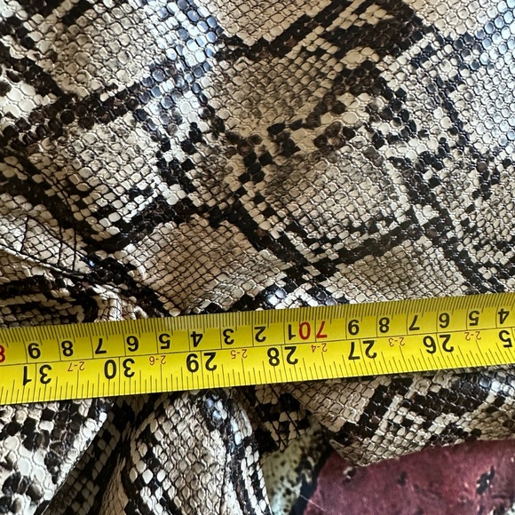 NWT Good American Faux Snake Pants & Jacket size 2 - Picture 12 of 12